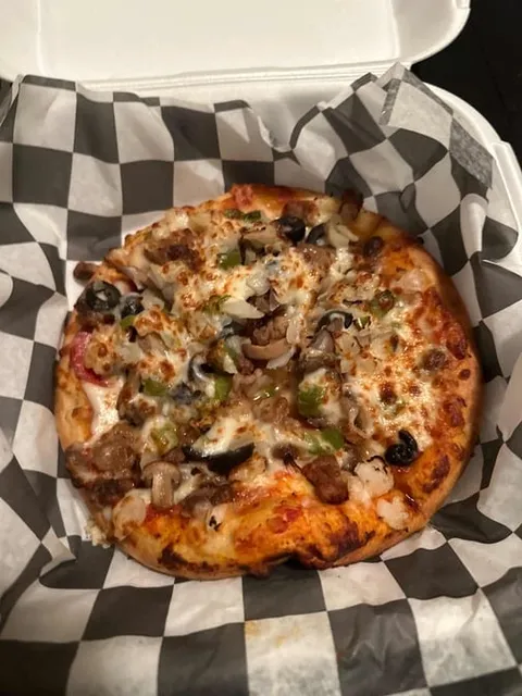 Skybox Sports Grill Pizzeria