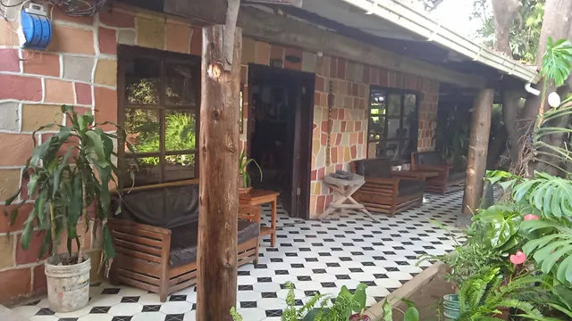 Mitos Hotel y Tours Honduras