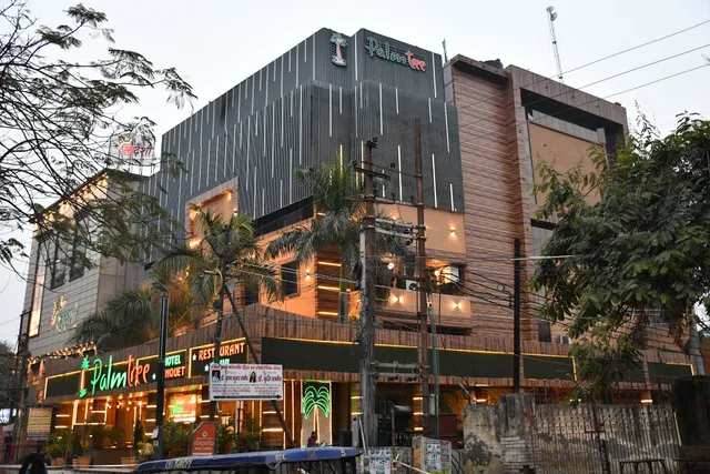 Palm Tree Hotel & Restaurant