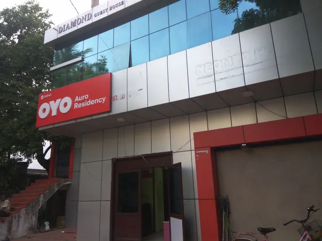 OYO 26840 Auro Residency