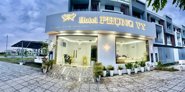 Khách sạn Phụng Vy