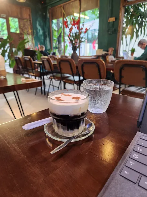 SakeCafé & Workspace