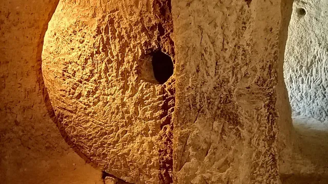 Çardak Saray Yeraltı Evi Underground cıty