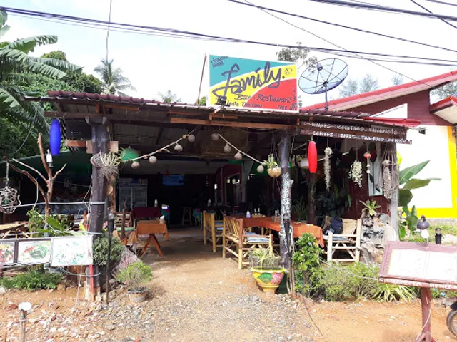 Family Bar & Restaurant