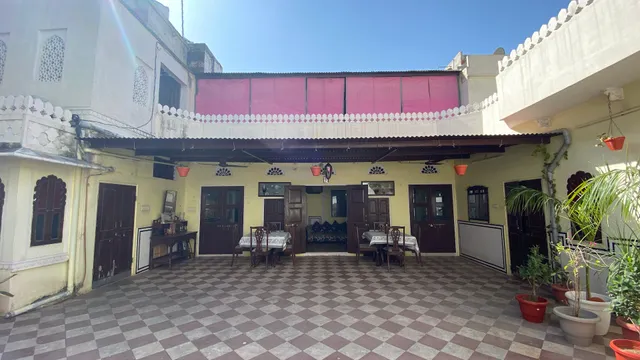Kishore Niwas (Karansar Haveli)