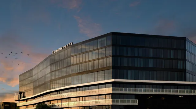 Crowne Plaza Adelaide Mawson Lakes by IHG