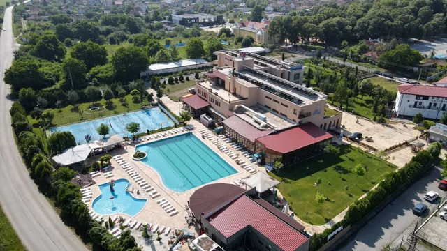 "МИНЕРАЛ ЯГОДА" Балнео и СПА хотел