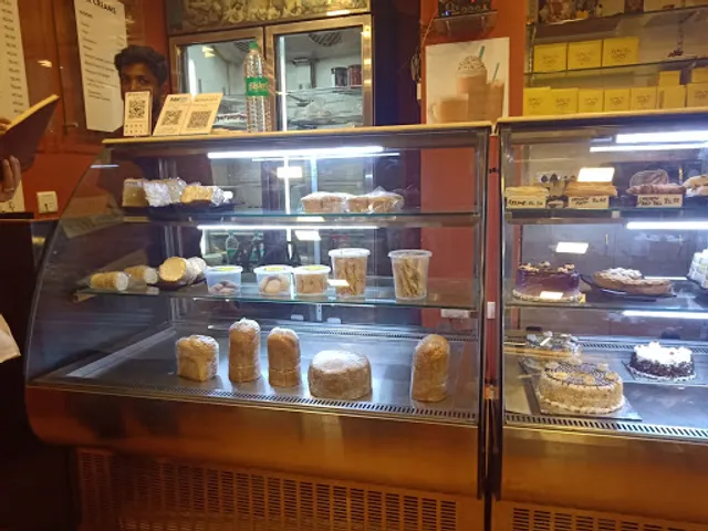 Old Madras Baking Company (Nungabakkam)