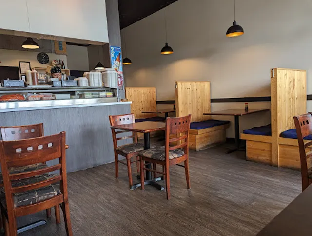 Momo Taro Japanese Restaurant