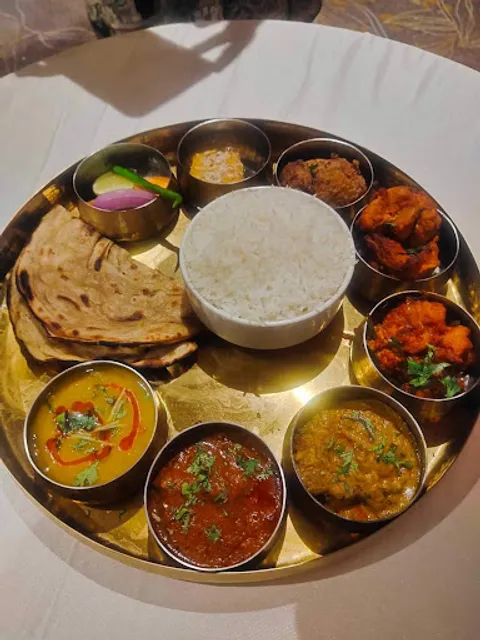 Deccan Kitchen - A Bite of Legacy | Hyderabad Nizam's Kitchens | Fine Dine Restaurant | Banquet