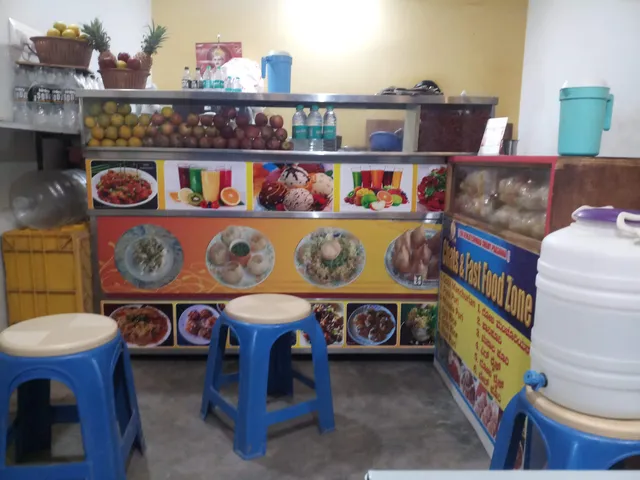 Royal chats &JUICE corner