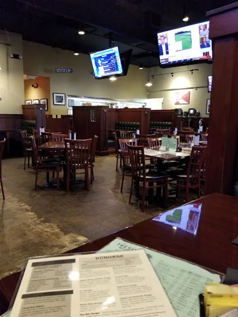 The Hill Bar & Grill