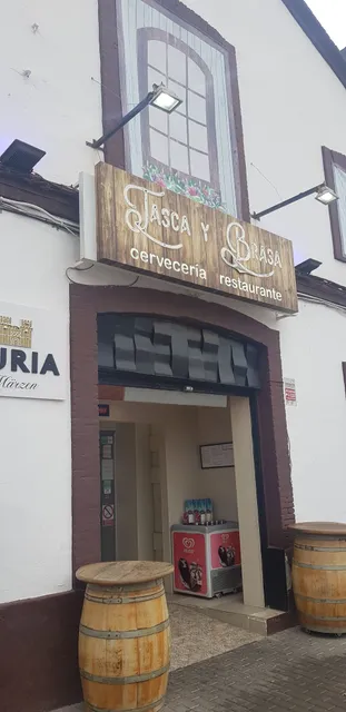 Tasca y Brasa