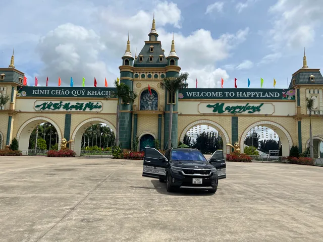 Xứ sở Hạnh phúc - HappyLand