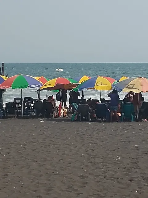 Playa Publica
