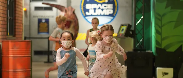 National Geographic Ultimate Explorer AD