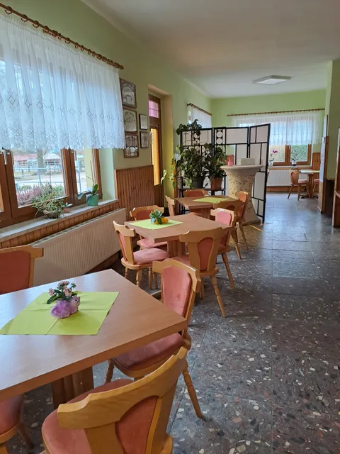 Bärenschänke Tierpark Hirschfeld