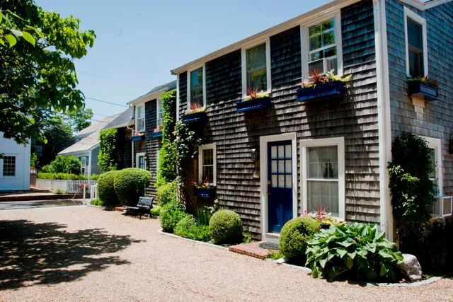 The Lightkeeper's Inn