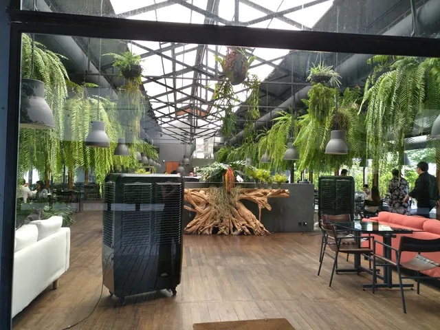 Khlong San Subdistrict