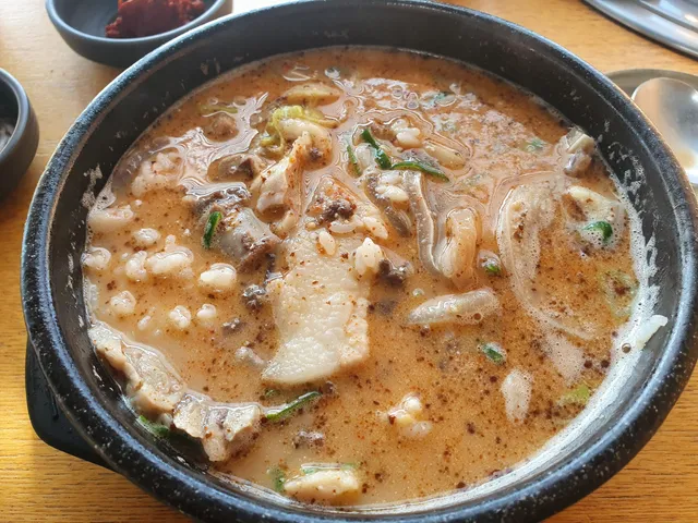 원조큰맘할매순대국