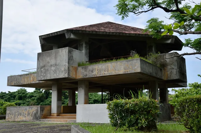Yara Castle Ruins Park