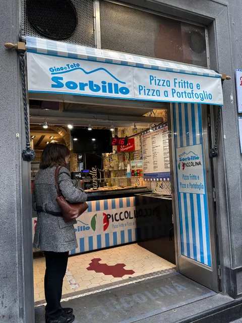 Sorbillo Wallet and Fried Pizza