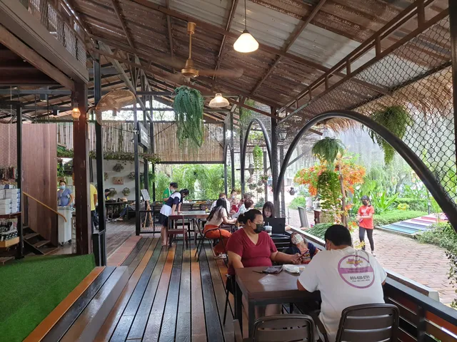 สดชื่นกัญ