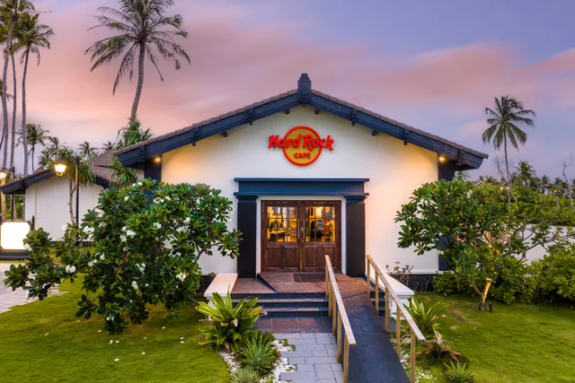 CROSSROADS Maldives - Ticketing Counter