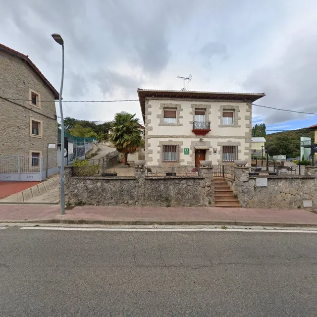 CASA RURAL LAGUN ETXEA