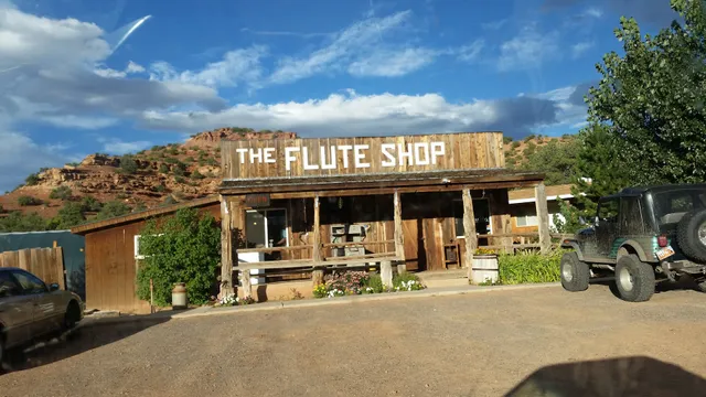Flute Shop Trading Post and Motel