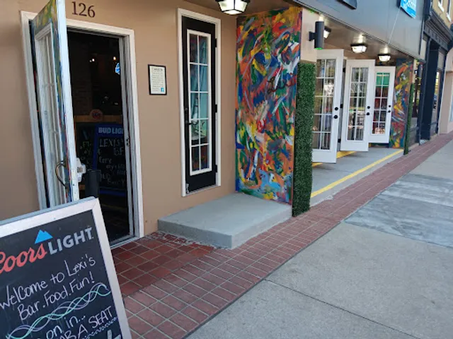 Lexis Bar, Food, & Fun