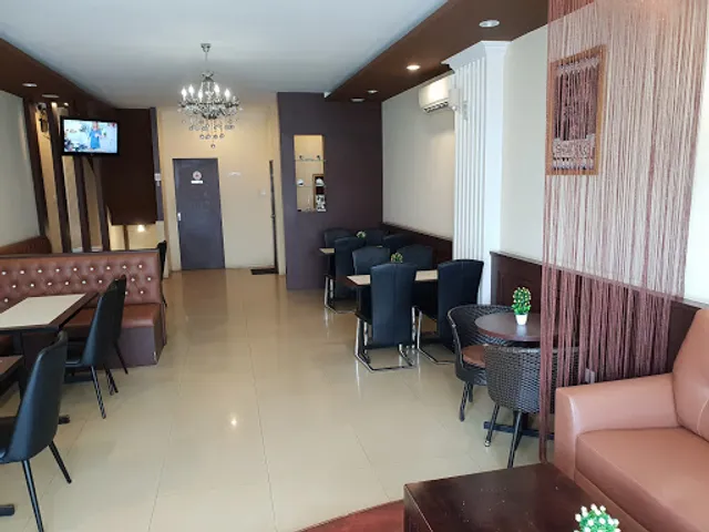 Caffein Coffee & Cake