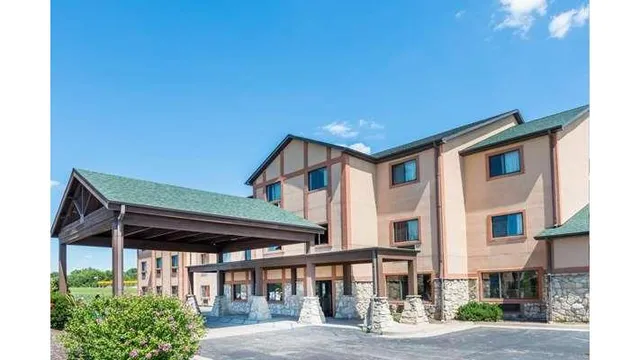 Super 8 by Wyndham Columbia East