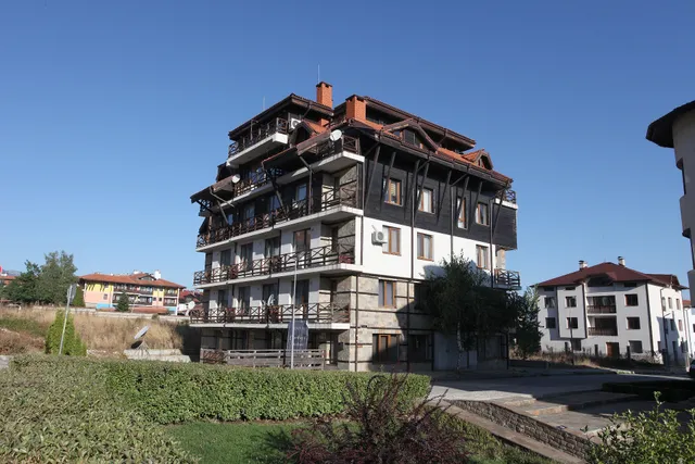 Snow Pearl Residence