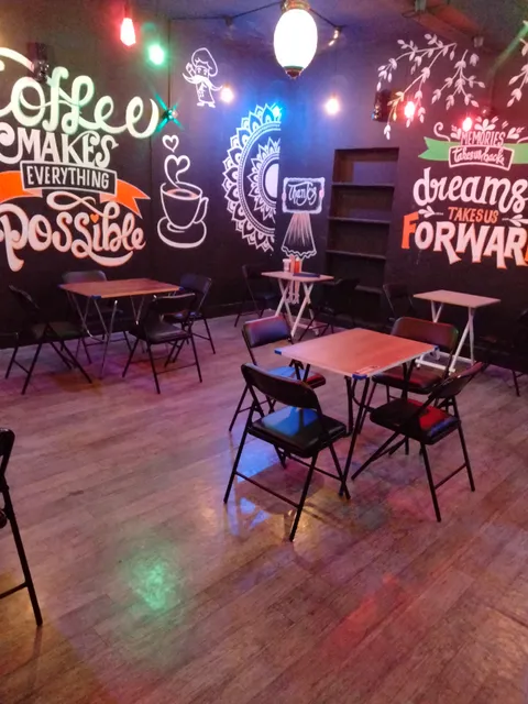 RAJWADA cafe & bakers