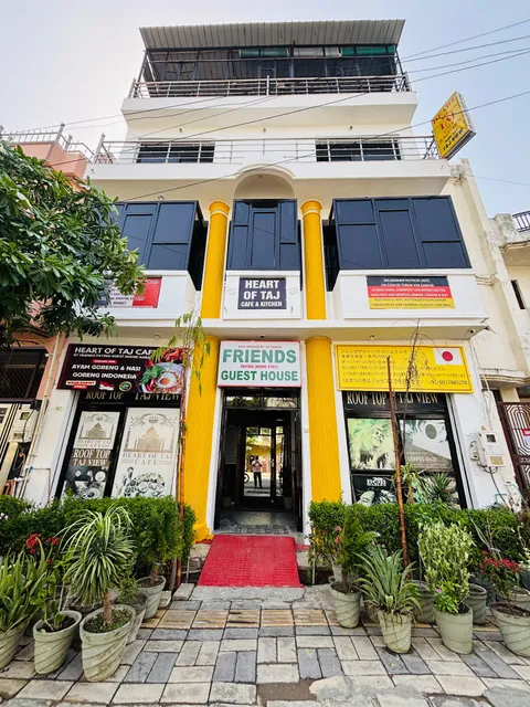 Friends Guest House & Hostel - Agra