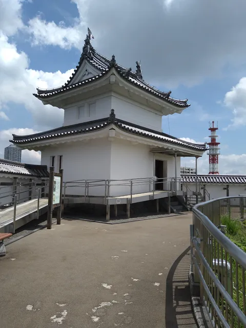Utsunomiya Castle Ruins Park Seimeikan