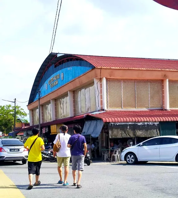 Glutton Square Teluk Intan