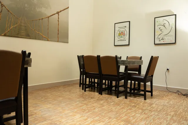 Fonda Restaurante 5-300