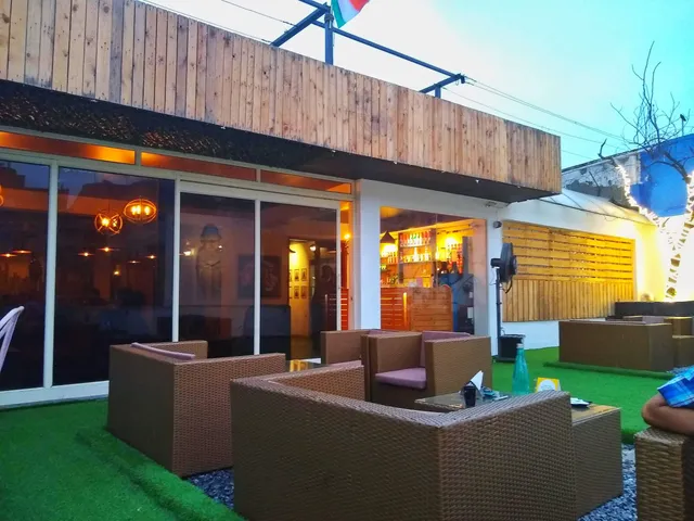 Foresta Bistro and Cafe