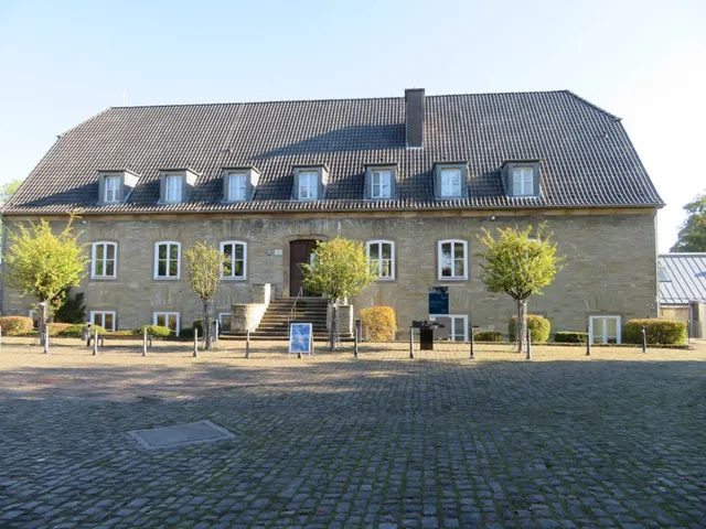 Erinnerungs- und Gedenkstätte Wewelsburg 1933-45 im ehemaligen SS-Wachhaus