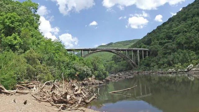 Ponte Rio Das Antas