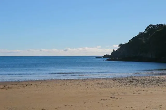 Little Oneroa Beach