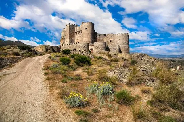 Castillo de Manqueospese
