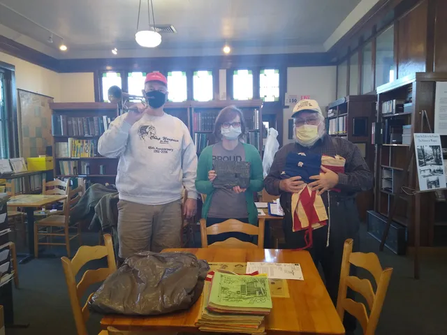 Waupaca Historical Society--Holly History and Genealogy Center