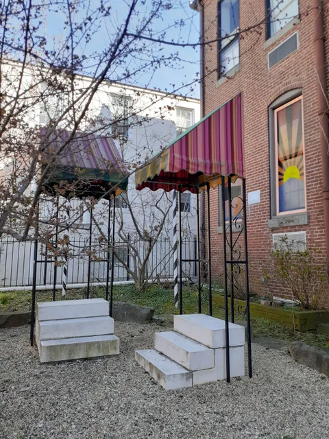 School 33 Art Center