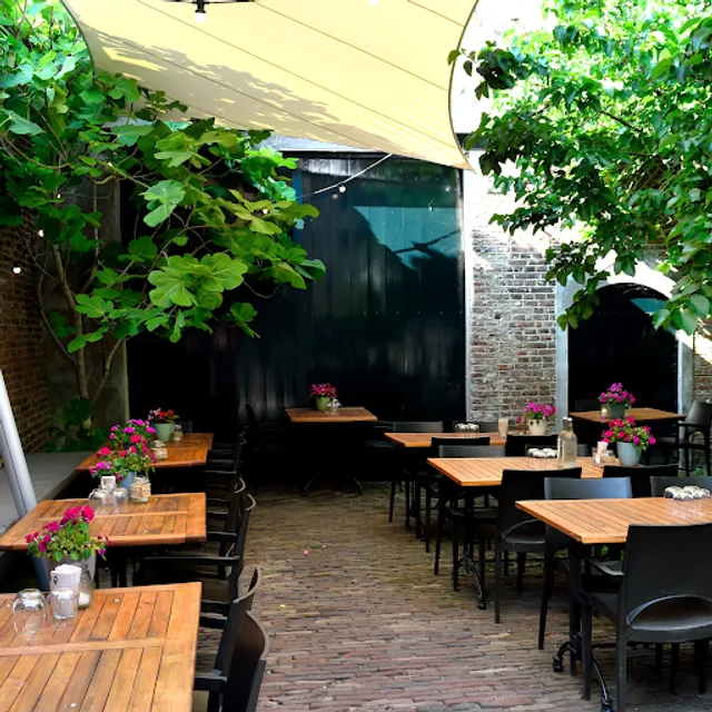 Eet-Lokaal | Café, Restaurant & Zalen