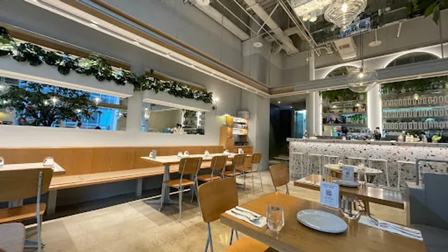 Little Tree Food Dunnan