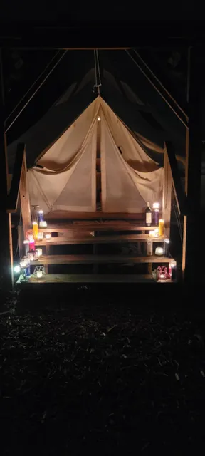 The Hideaway Off Grid Retreat