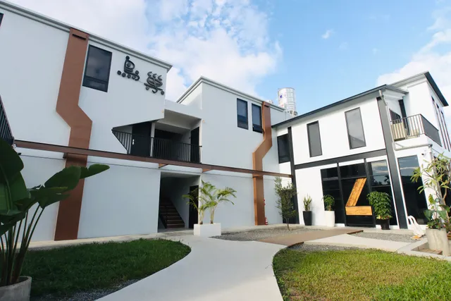 小琉球鳥巢旅店